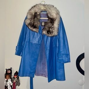 Vintage 1960s Genuine Fur Trimmed Coat